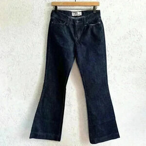 Levi’s‎ signature low rise bootcut jeans size 6